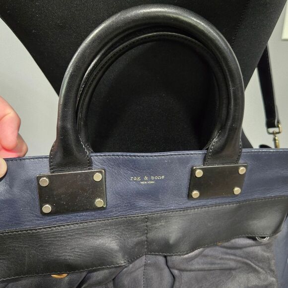 🐢 Rag & Bone Pilot Bag Large Black and Navy - Picture 5 of 17